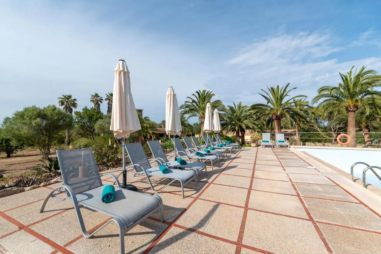 Finca Hotel Rural Predio Son Serra Can Picafort  Country house